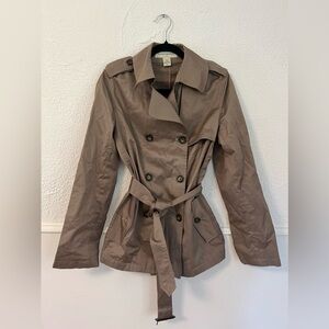 Women’s tan trench coat